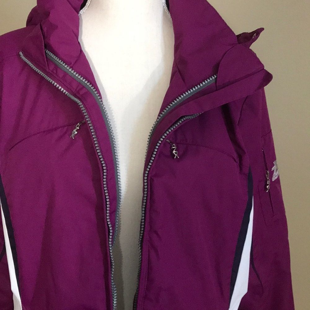 Winter coat - Picture 4 of 8